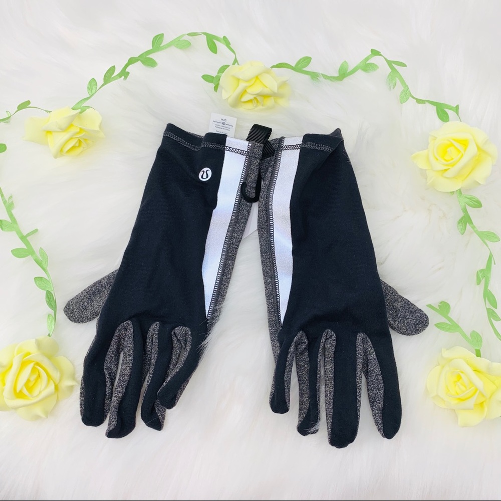 Run with me gloves M/L lululemon black gray - Picture 2 of 5